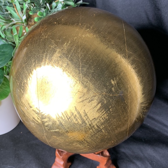 Large 7” diameter gilded solid wood sphere with wooden stand - Picture 9 of 14